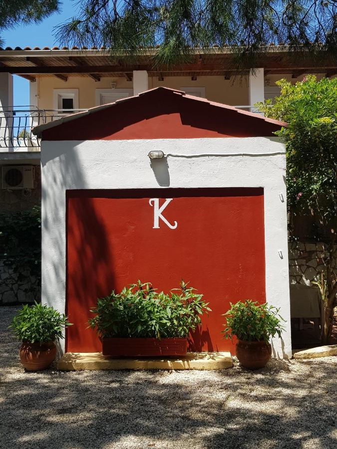 Kuris Studios & Apartments Vasilikí 外观 照片